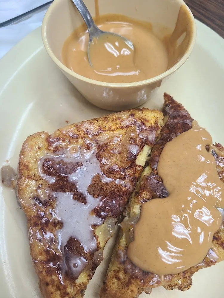 2 Peanutbutter Pancakes